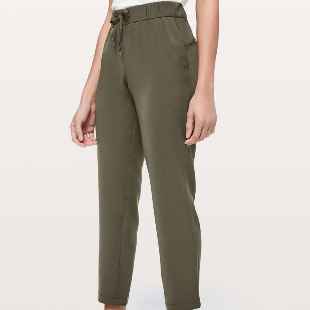 Lululemon On The Fly Pant Olive Size 2
